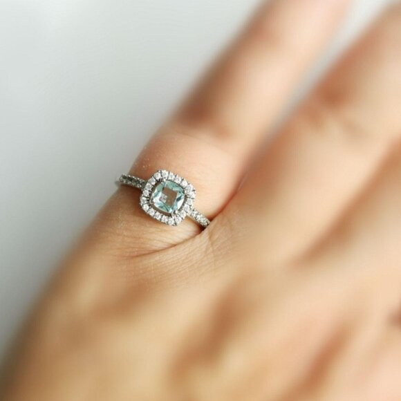 Sky Blue And White Sapphire ring size 6.5 Adjustable - Picture 2 of 8